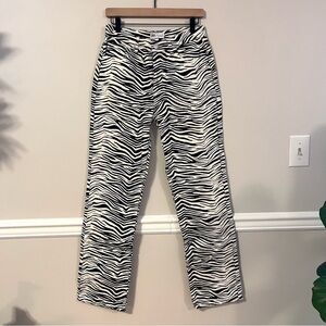 Zara Women’s Zebra Straight Leg Pants Size 8 Animal Print Button Fly Black White